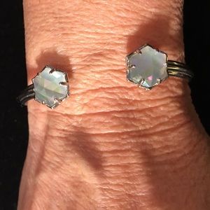 💗Sale💗 Beautiful Kendra Scott Bracelet